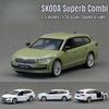 Масштаб 1/35 Skoda Superb Combi Седан Модель игрушечной машины MSZ Литой металлический миниатюрный Оттягивающийся Звук и свет Коллекция Подарок для детей Мальчик