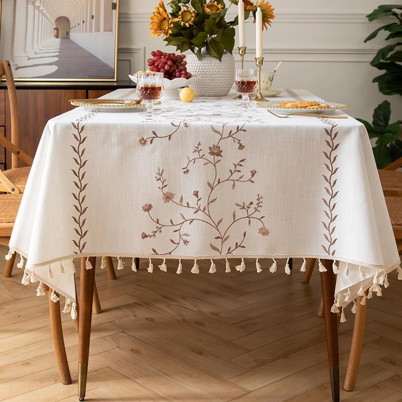 Трехмерная вышивка Скатерть Легкая роскошь Французский ретро Прямоугольная Скатерть для кофейного столика Высококачественный хлопок-лен Декор