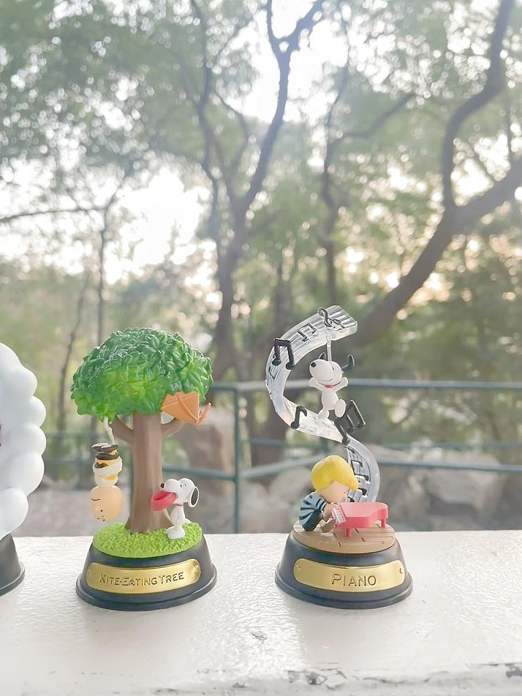 Re Ment  Peanuts Аниме Снупи SWING ORNAMENT Серфинг Пианино Фигурка Модель Игрушки Коллекционные Украшения Для Детей Подарок