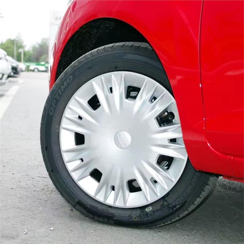 Универсальный колпак на колесо 15" для стальных дисков Ford Fiesta 13-15