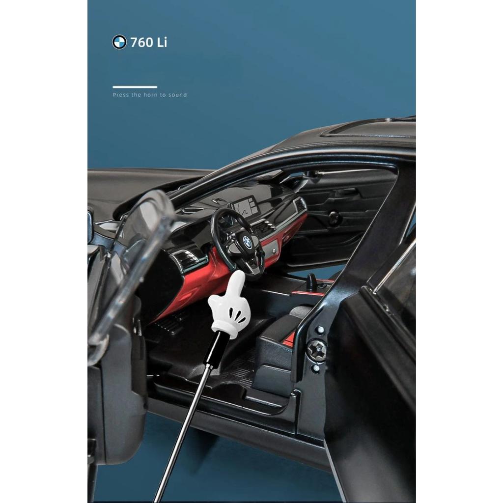 1/24 BMW THE 7 760Li Миниатюрная литая игрушечная машинка Модель 1:24 открывающиеся двери со звуком и светом, коллекция подарков для детей