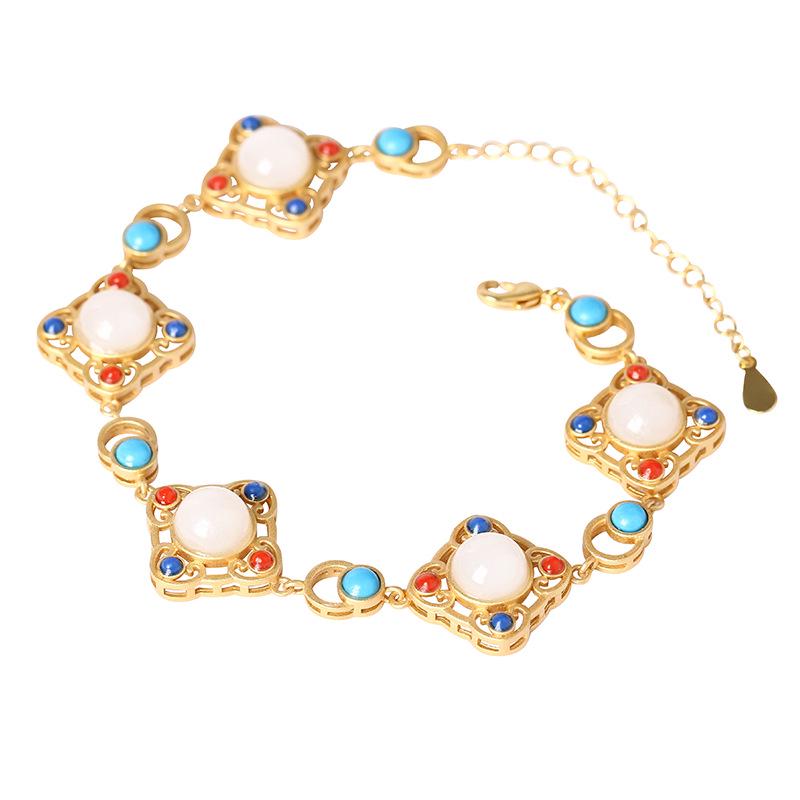 Gold-Plated Four-Leaf Clover Jade Bracelet: Chinese Style Handicraft