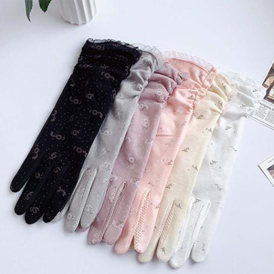 1 Pair Floral Print Anti-slip Palm Driving Gloves Full Finger Lace Stitching Wrist Extended Girls Outdoor Riding Sunscreen Mittens Cycling Accessories
