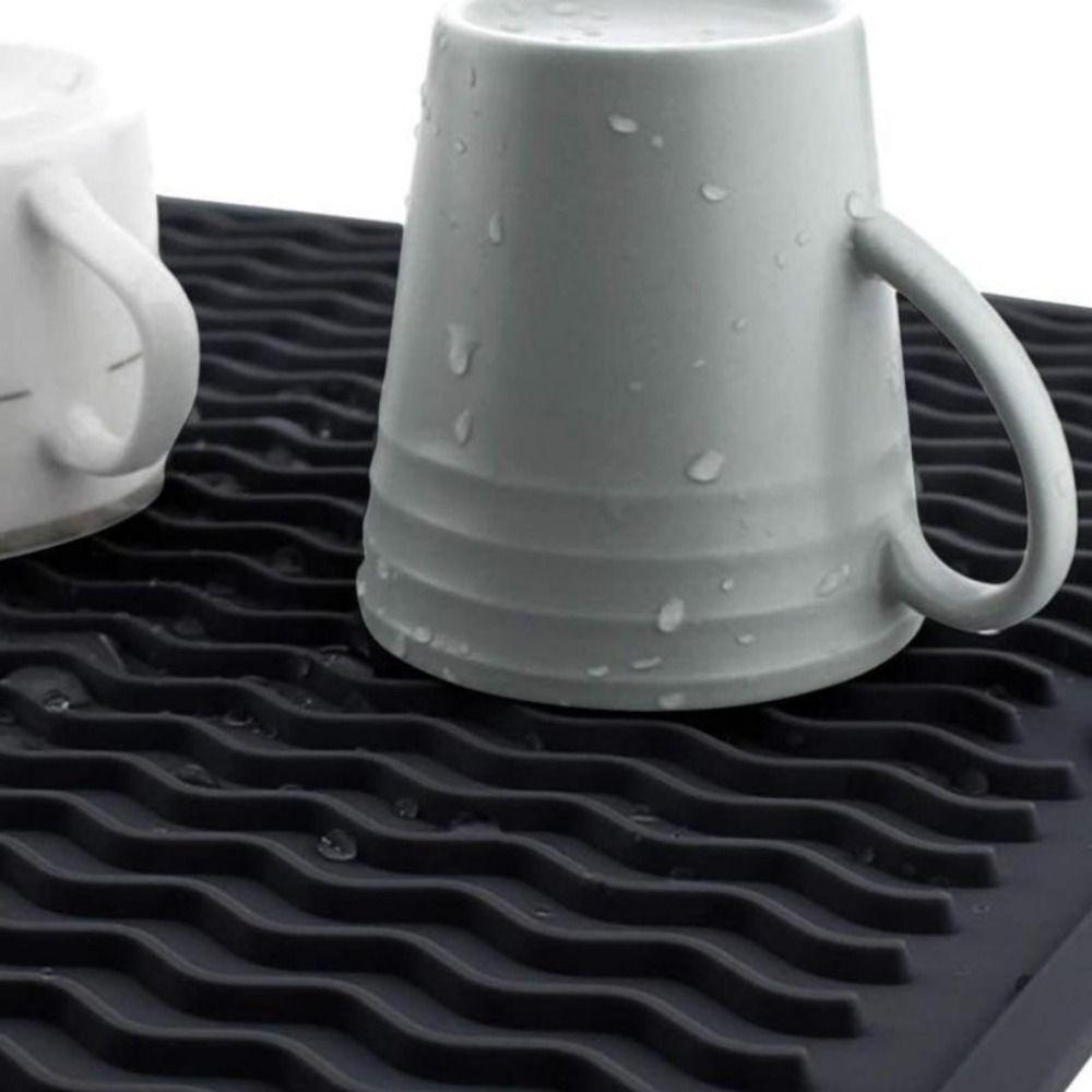 1Pcs Dish Holder Heat Insulation Pad Kitchen Placemat Table Mat Durable Silicone Drying Mat