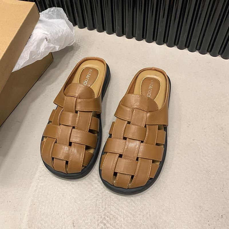 Полутапочки для женщин, лето 2024, новые римские сандалии с круглым носком и ажурным узором, женские шлепанцы на открытом воздухе, трендовый брендовый дизайн