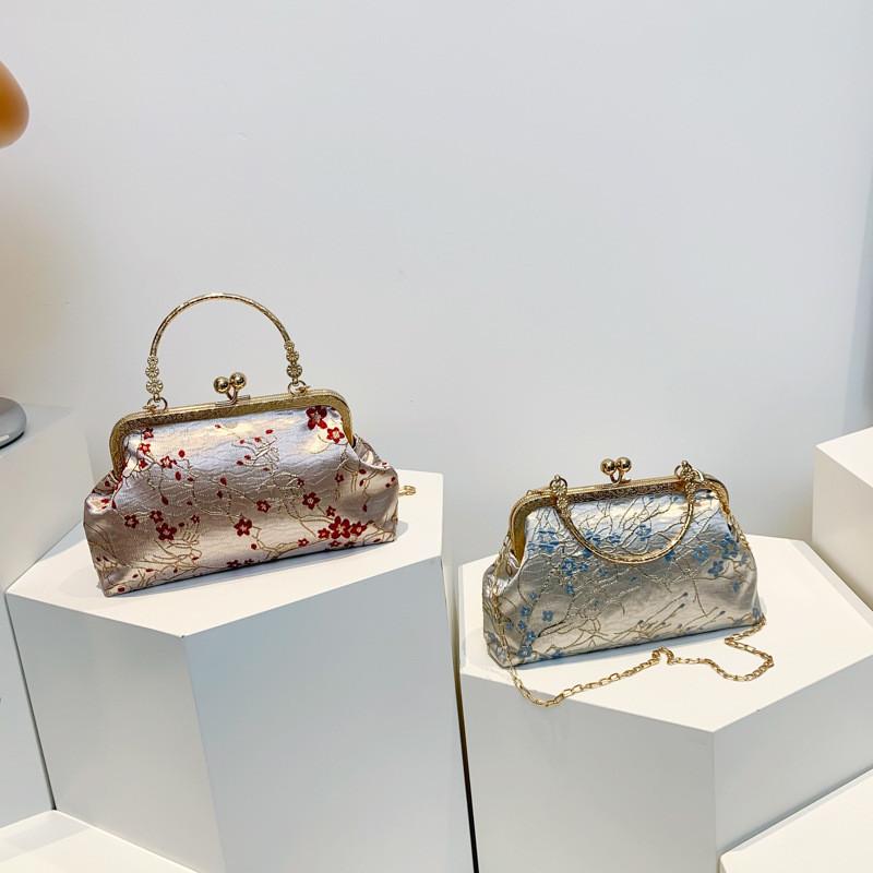 Артистичная Национальная Стиль Застежка-Пряжка Сумка для Ципао 2024 Шикарная Летняя Ручная Металлическая Сумка на Плечо