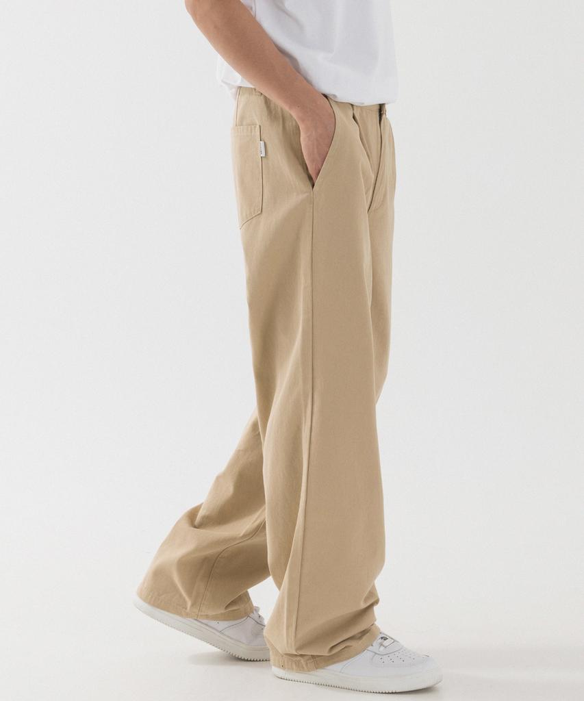 PIANER Semi-Wide Single-Pleat Cotton Pants (Beige)