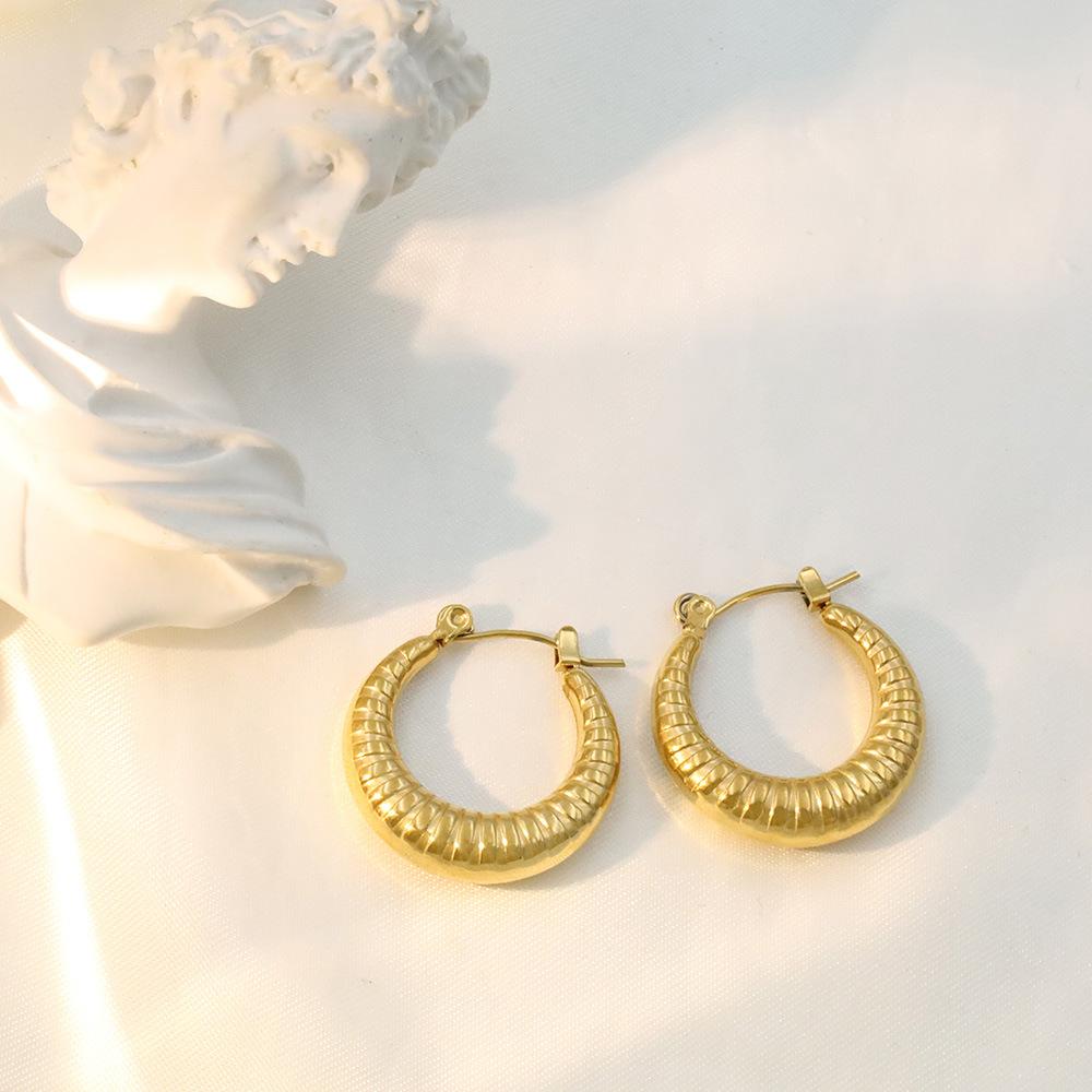 Модные Серьги-Полумесяцы с Резьбой, Легкая Роскошь, Женские, 18K Титановая Сталь, Серьги-Застежки, Продвинутое Чувство, Не Тускнеющие