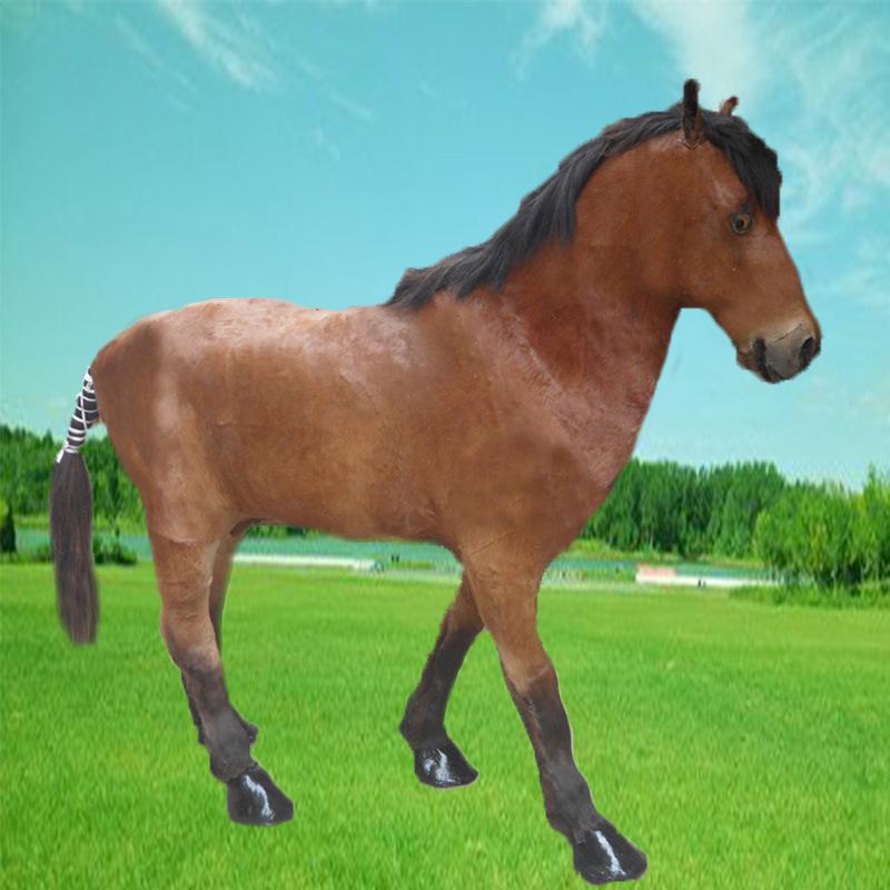 Ахалтекинский боевой конь Модель из натуральной кожи для выставок