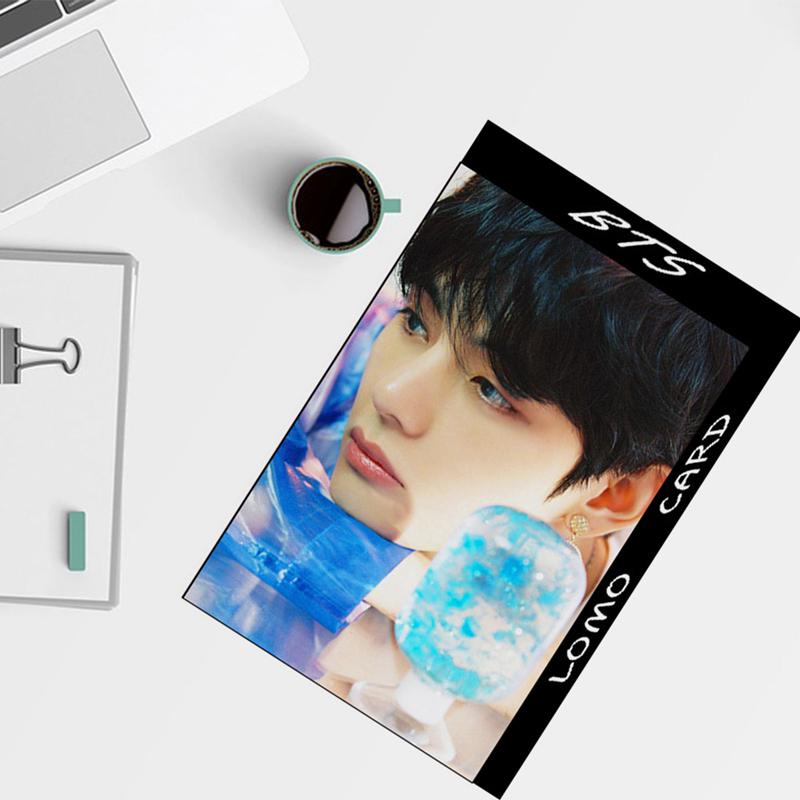 Набор карточек с изображением участников корейской поп-группы BTS