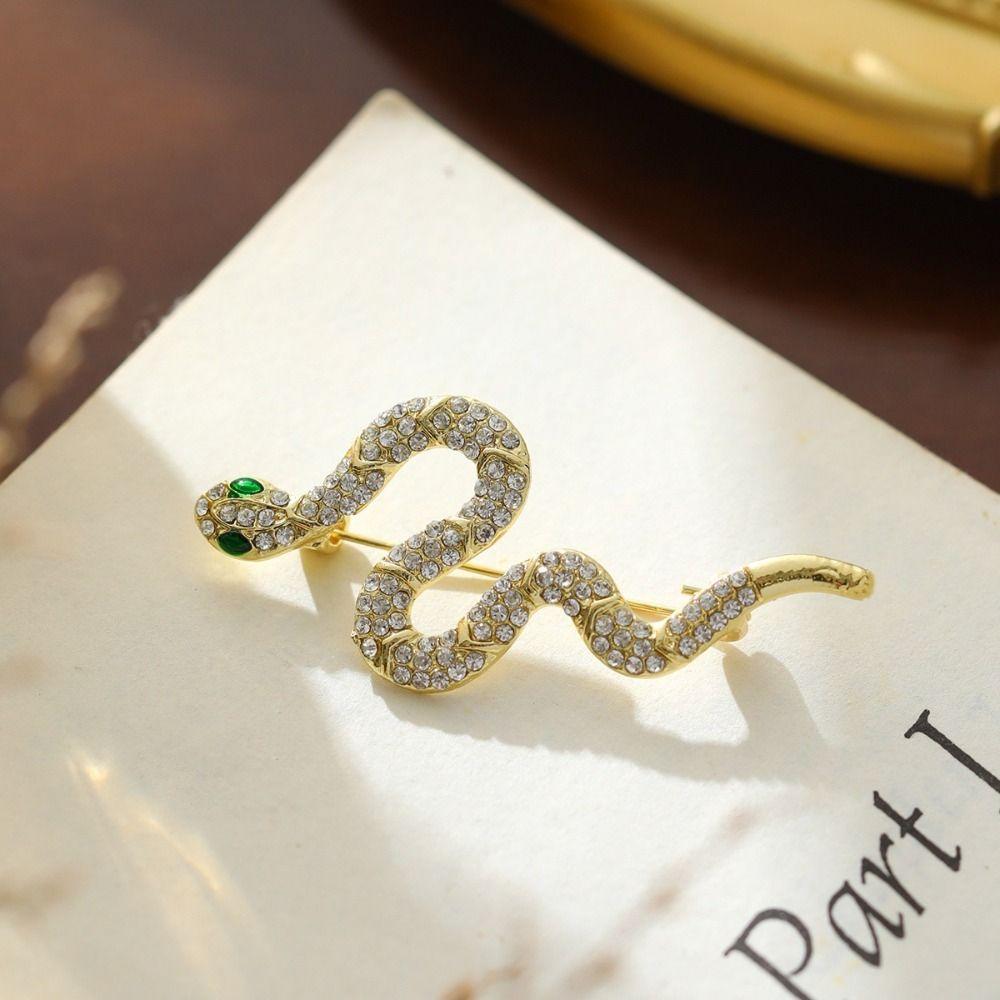 Zircon Zodiac Snake Brooch Vintage Metal Snake Lapel Pin Rhinestone Animal Collar Pins  New Year