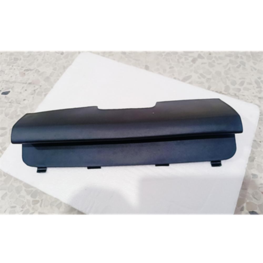 Задняя накладка бампера, заглушка фаркопа для BMW X3 E83 2003-2006