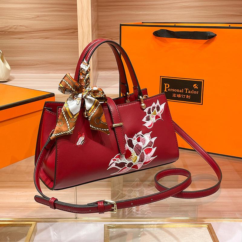 WDPOLO красная женская сумка с вышивкой, новинка 2023 года, стильная сумка премиум-класса с вышивкой, женская свадебная сумка для мамы, сумка через плечо 965