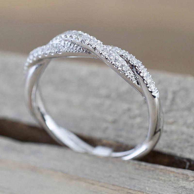 Fashion Twist Rings for Women Silver Color Band White CZ Simple Stylish Girls Accessories Party Daily Versatile Jewelry