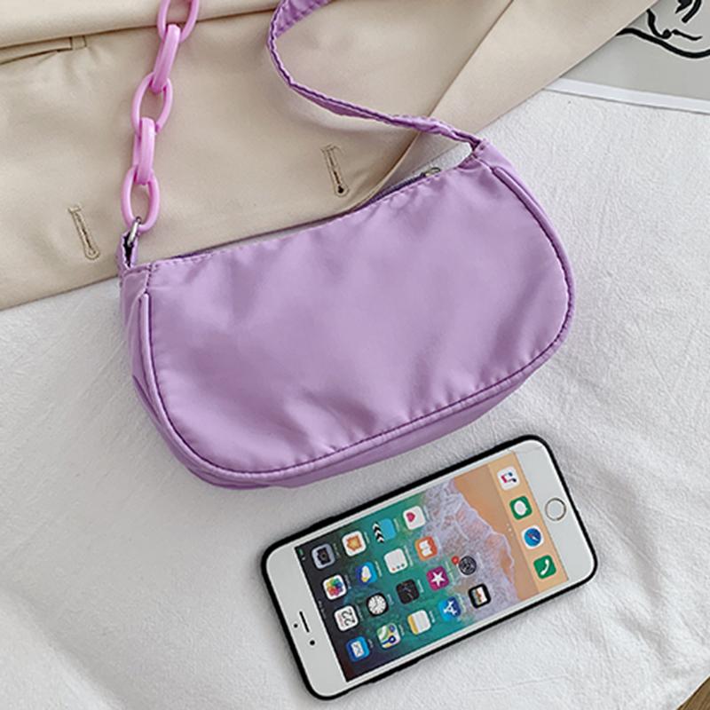 Женская сумочка на ремне