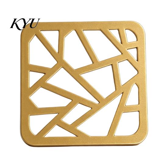 Decorative Desktop Coasters for Home Metal Drinks, Heat Resistant Hollow Carved Table Mats Gold Black Silver Decor Coffee Tea Cups, Modern Living Room
