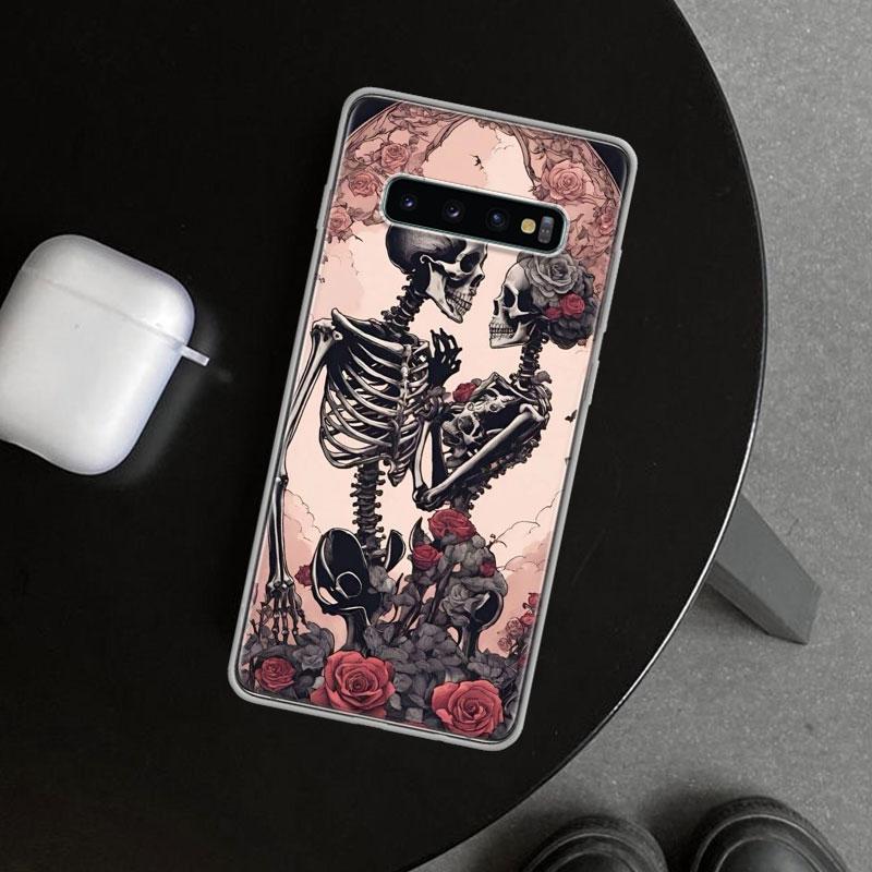 Anatomy Skeleton Heart Lovey Kiss Phone Case Cover for Samsung Galaxy S26 S25 Edge S24 S23 Ultra S22 Plus S21 FE S20 + Art Custo