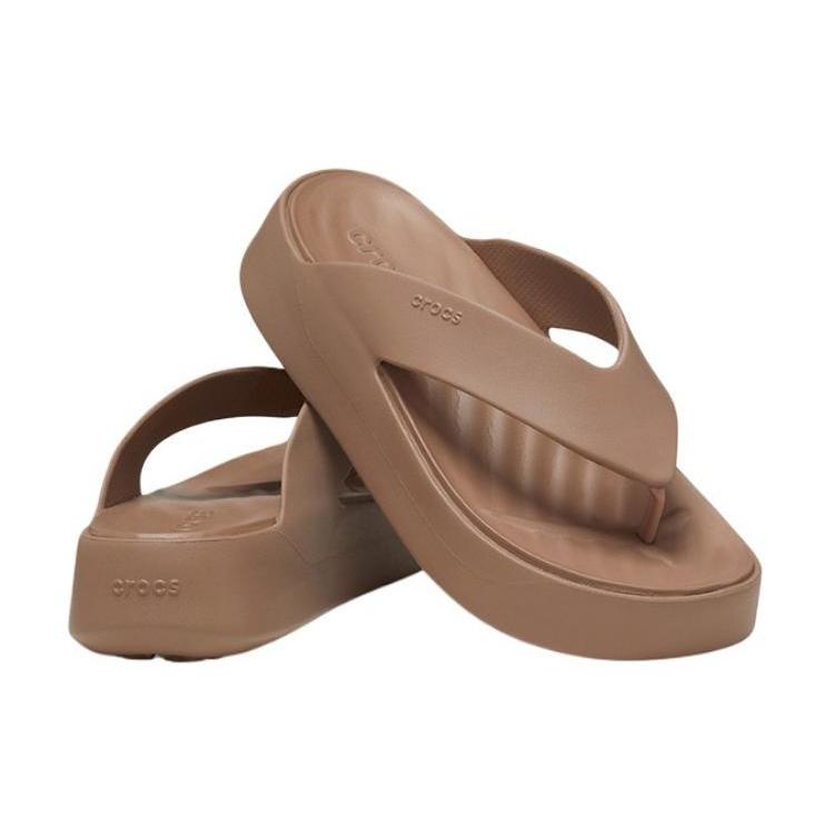 Crocs Женские шлепанцы с нескользящей подошвой из ЭВА, коричневые 209410-2Q9