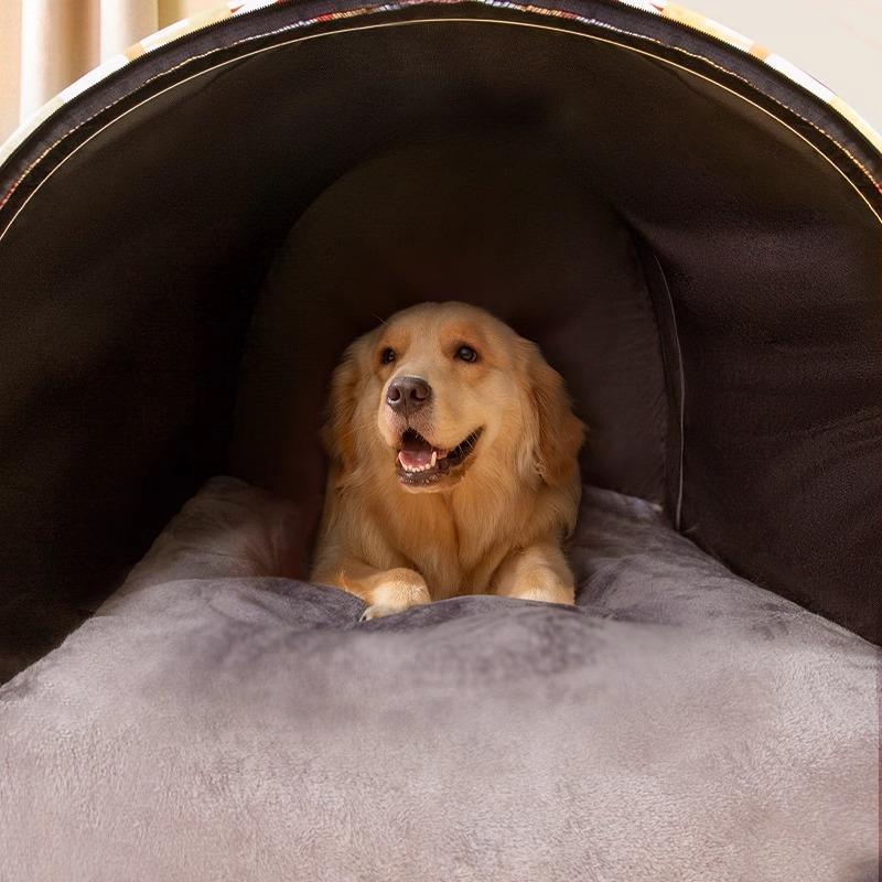 Собачья будка, чтобы держать больших собак в тепле зимой. Собачья будка зимой. Съемный и моющийся для золотистых ретриверов. Подходит для всех сезонов.