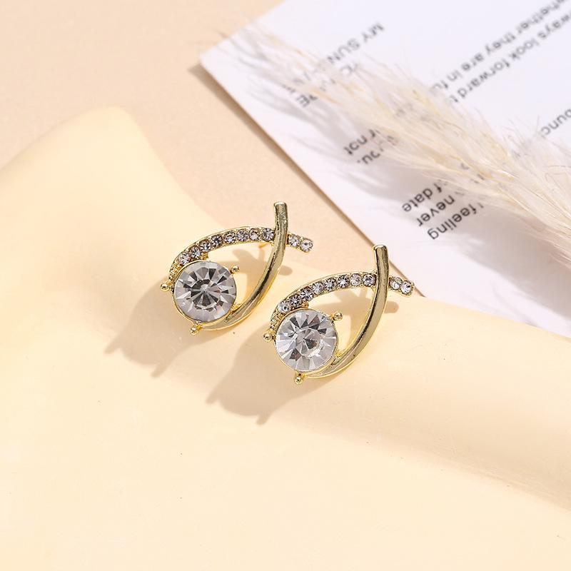 Серьги-гвоздики с крестиком из стерлингового серебра S925 с корейским бриллиантом - Элегантный высококачественный дизайн для женщин