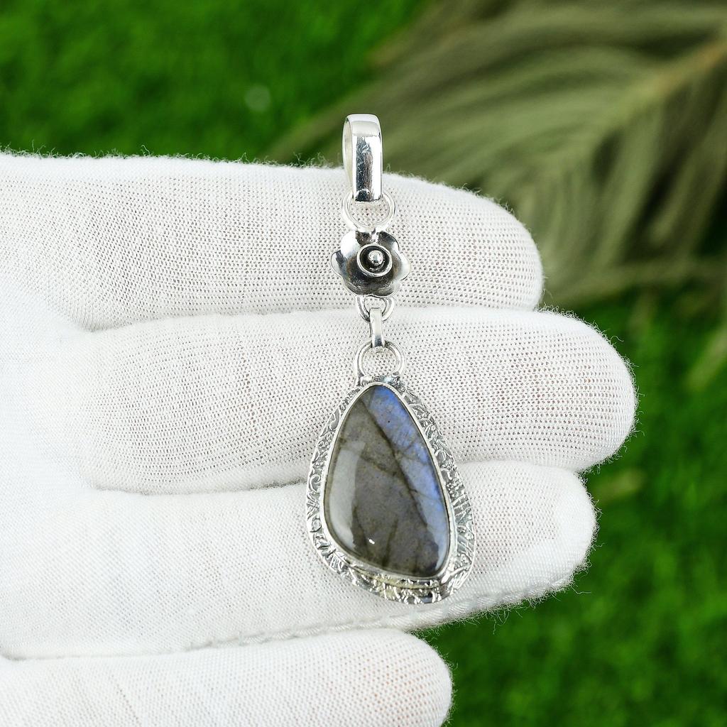 Birthday Gift For Her Natural Labradorite Gemstone Pendant 925 Sterling Silver