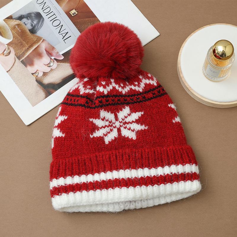 Korean Version of Autumn and Winter Hat for Women's Big Head Knitted Wool Hat Rabbit Fur Plus Velvet Warm Hat High End Sense Bag Head Hat
