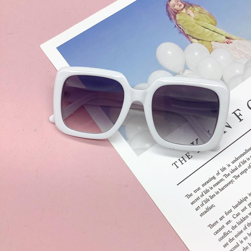 Детские солнцезащитные очки в винтажной коробке для путешествий с защитой от ультрафиолета, солнцезащитный козырек для мальчиков и девочек, модные очки