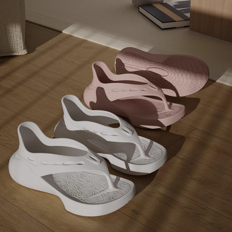 Fashion Fashion Versatile Woman Shoe Summer New Round Toe Flat Shoes Simple Anti Slip Women's Sandals Comfor Soft Soled Women Flip Flops