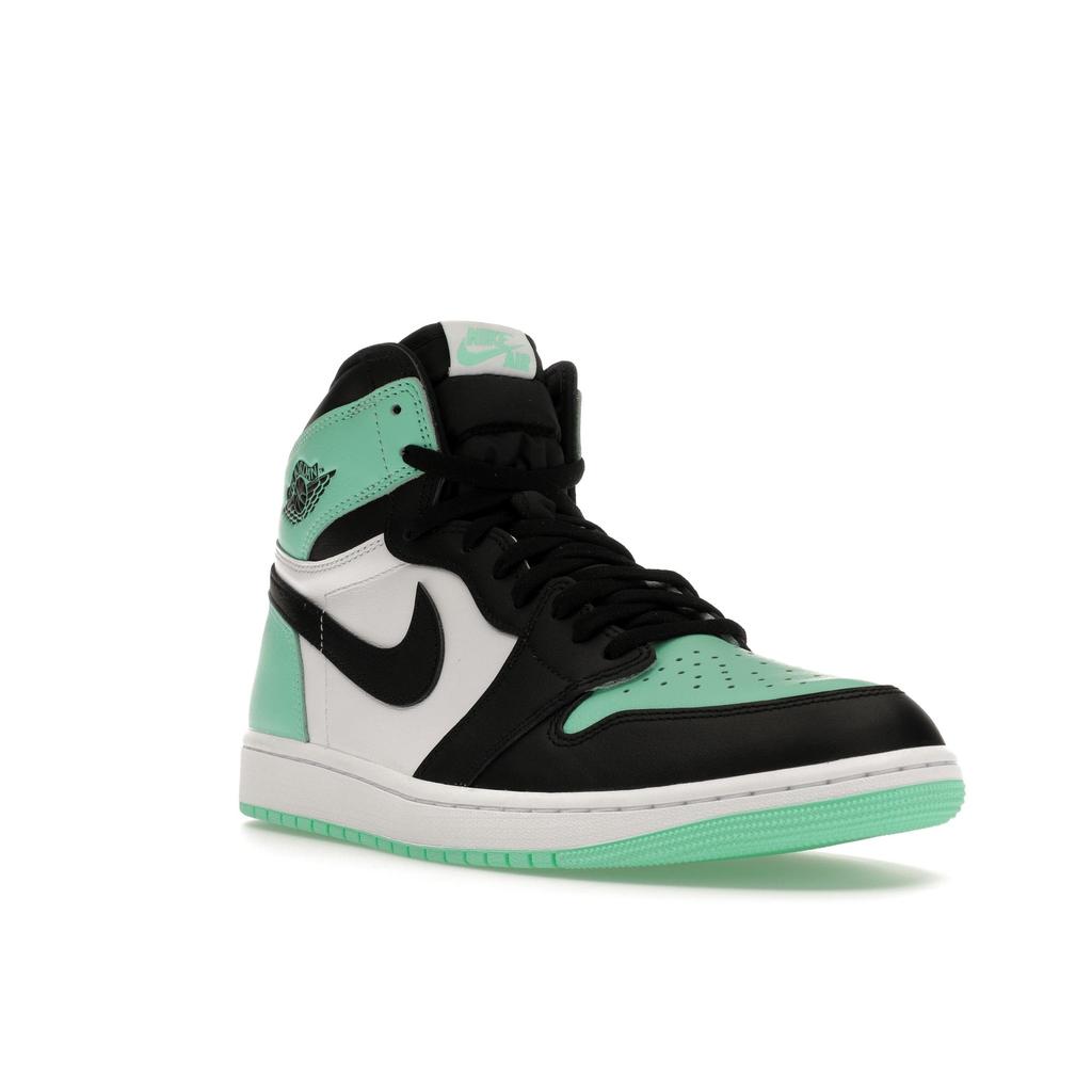 Кроссовки унисекс Air Jordan 1 Retro High OG Green Glow Белый Черный DZ5485-130