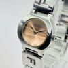 Б/у Операция FENDI 3050L Браслет с логотипом FF Розовый циферблат Кварцевые женские часы Orology