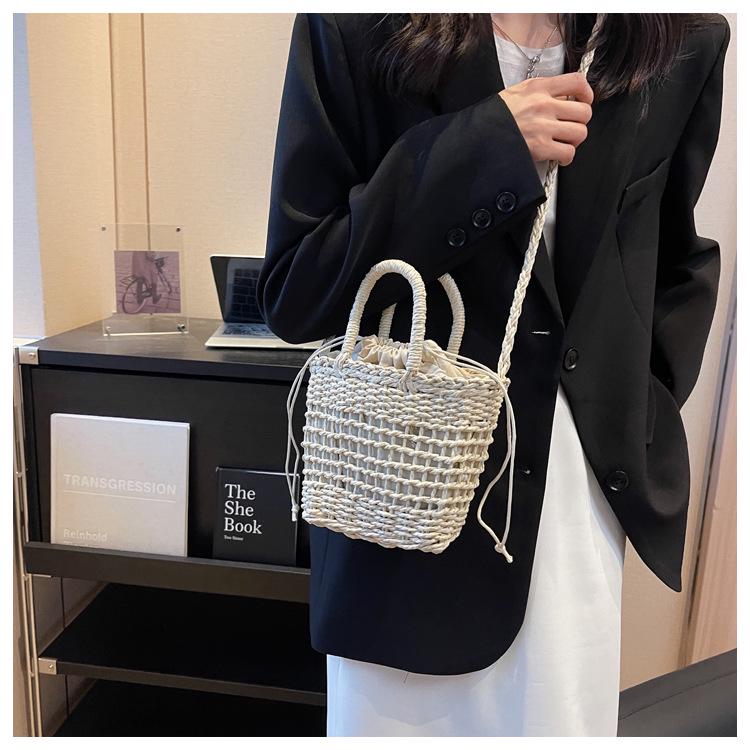 2024 Модная плетеная пляжная сумка кроссбоди из соломы ручной работы для женщин