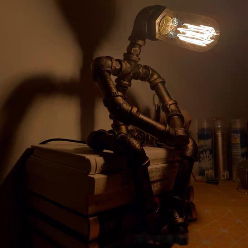 Винтажная промышленная настольная лампа-робот из водопроводных труб Идеально подходит для кофейен и письменных столов