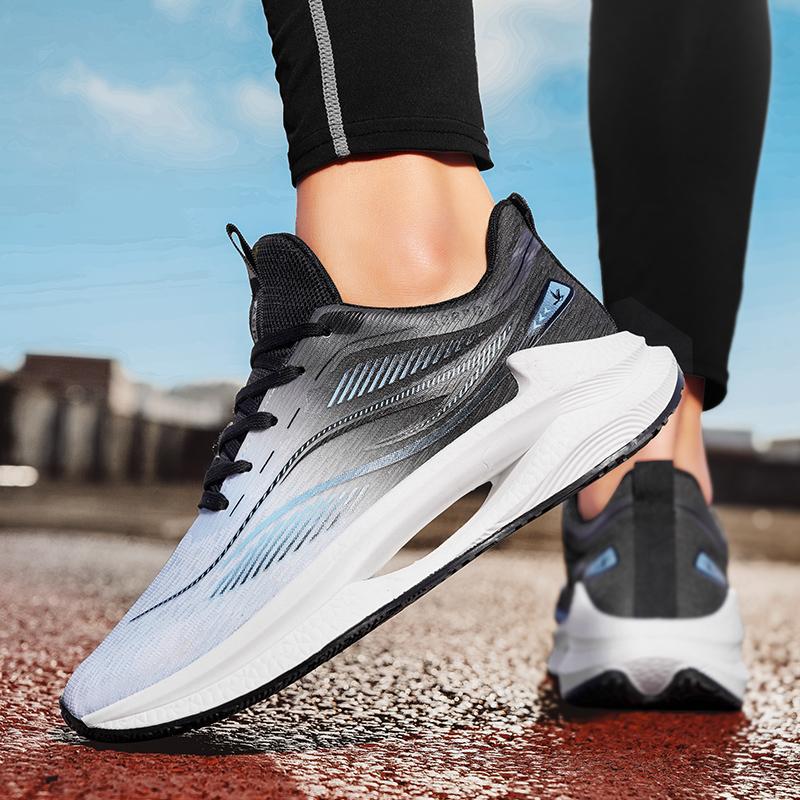 Men's shoes 2025 summer mesh breathable running shoes men's shoes lightweight shock-absorbing soft-soled student shoes Korean version of trendy r