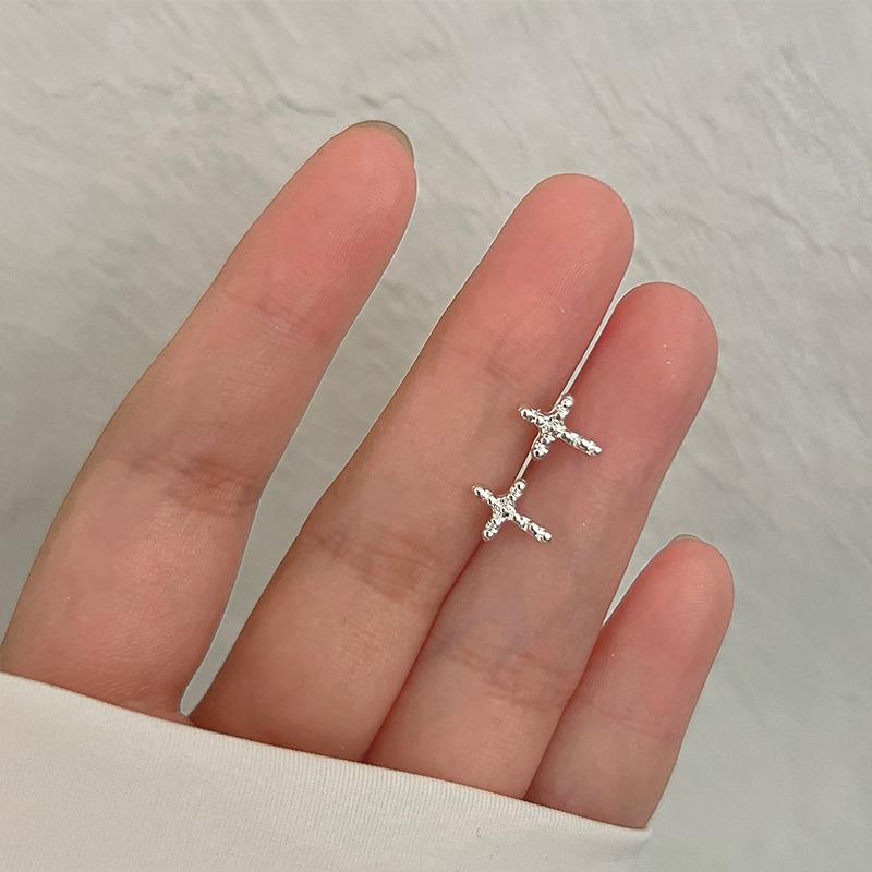 Серьги для проколов мочек ушей, Маленькие серьги-гвоздики для женщин, Простые, Милые, Маленькие и Свежие Серьги, Нишевый Дизайн, Универсальные Серьги