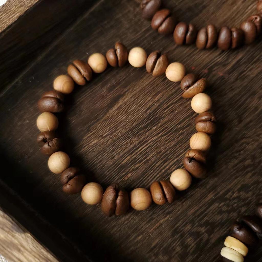 Handmade Natural Real Coffee Bean Bracelet Elastic Sandalwood Coconut Chip Wood Splicing Woven Jewelry Bracelet for Women