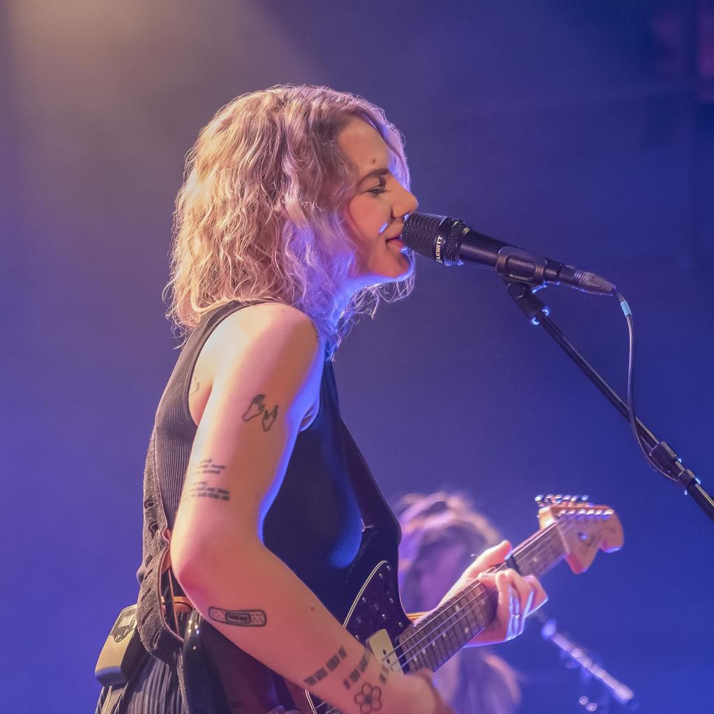 LEWITT Handheld Condenser Microphone MTP W950