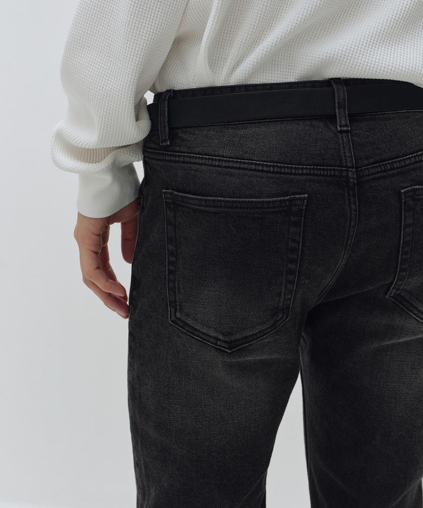 MUSINSA STANDARD Slim Straight Denim Pants [Black]