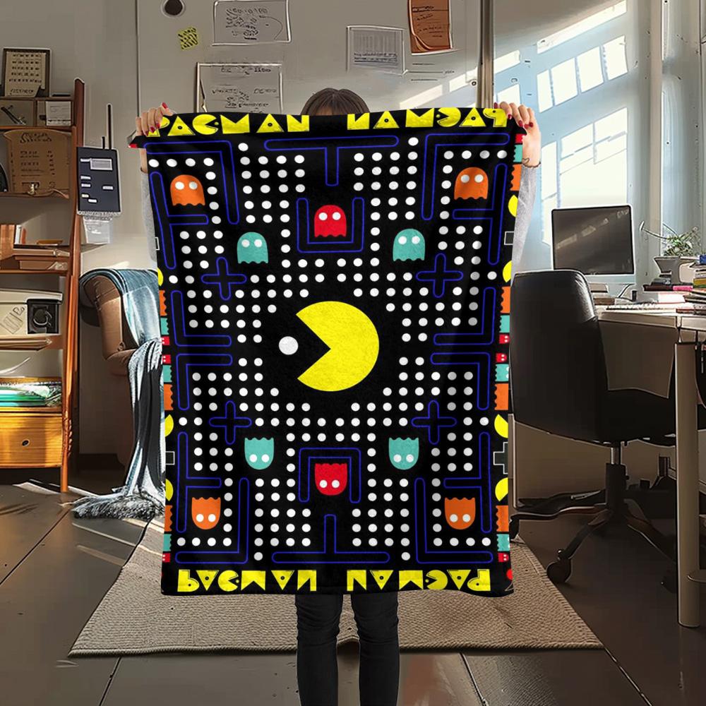 1PC Pac-Man Patterned Flannel Blanket Suitable For All Seasons for Home Decor Warmth and Comfort Gifts Holiday Present