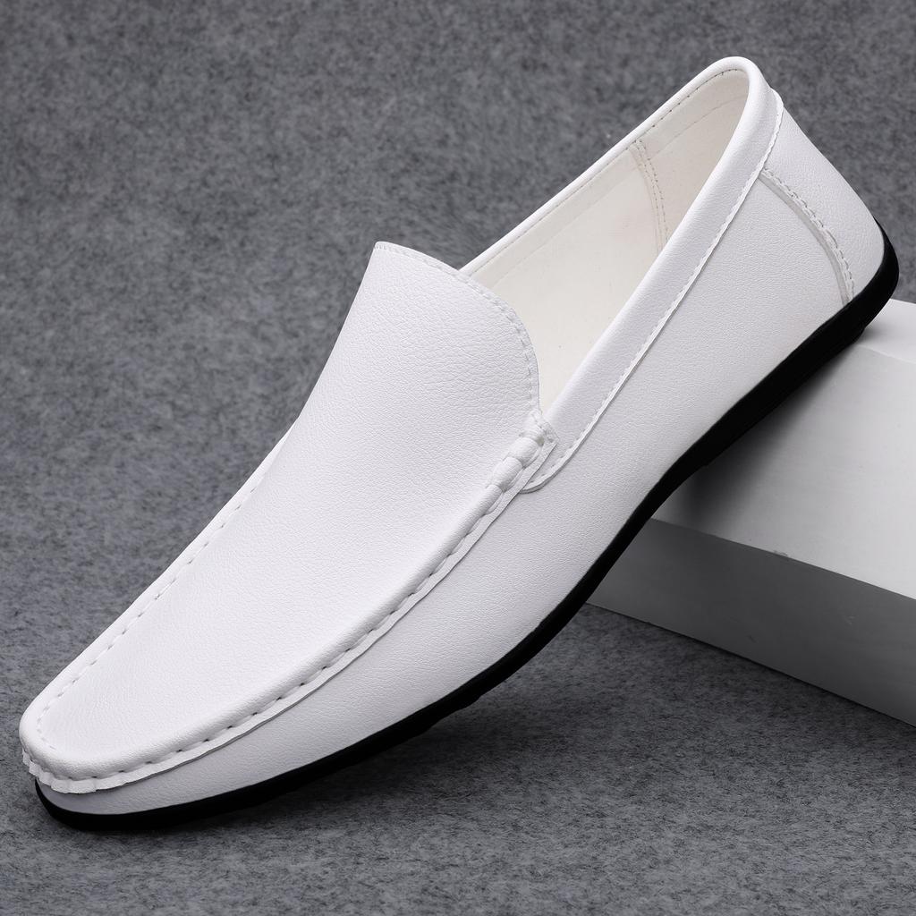 2025 Mens Shoes High Quality Brand Loafers Comfy Leather Boats Shoes White Men Summer Casual Shoes Mocassin Plus Size 47