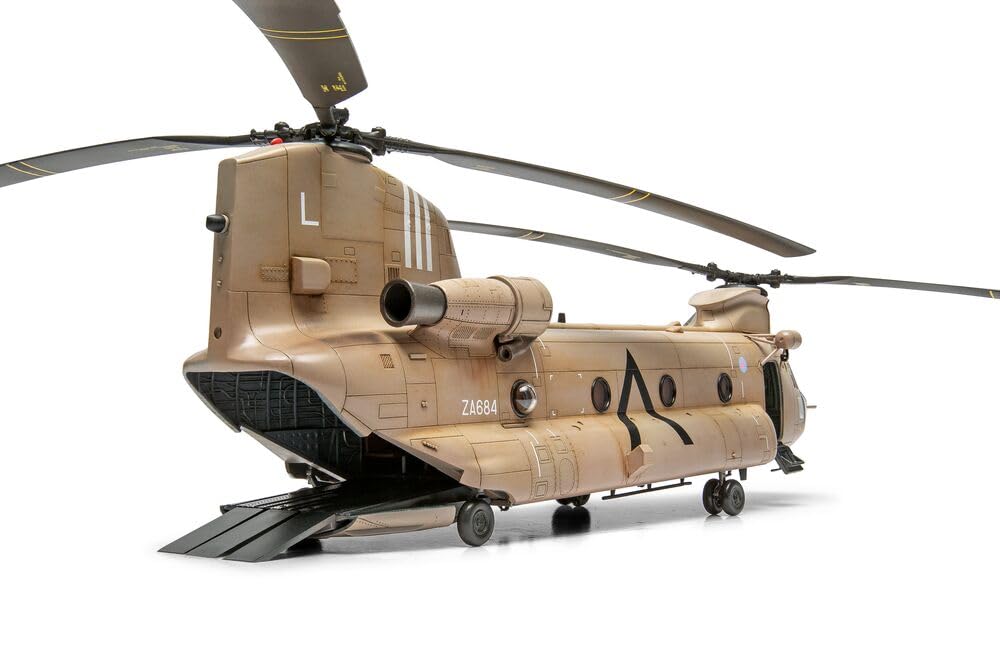 Пластиковая модель Airfix British Boeing Chinook X6023 1/72 HC.1