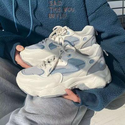 Корейская версия толстой подошвы с увеличенным дышащим эффектом, женские кроссовки 2024 года, новая мода, повседневная, простая женская обувь, осеннее время