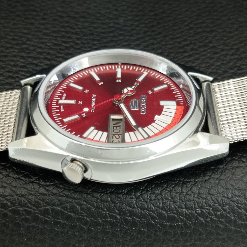 ВИНТАЖНЫЕ ОТРЕМОНТИРОВАННЫЕ МУЖСКИЕ АВТОМАТИЧЕСКИЕ ЧАСЫ SEIKO 5 7009A ЯПОНИЯ КРАСНЫЙ ЦИФЕРБЛАТ a446319-1