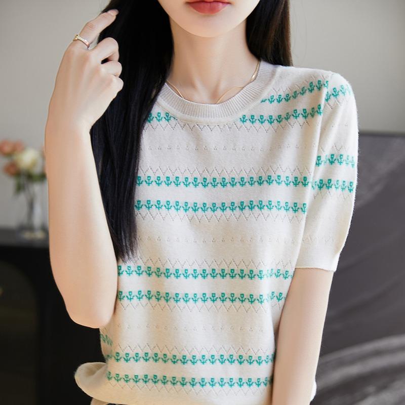 Women's Spring and Summer New Round Neck Short-sleeved Knit Sweater Hollowed Out Pullover Andy Velvet Fashion Jacquard Top Bottoming