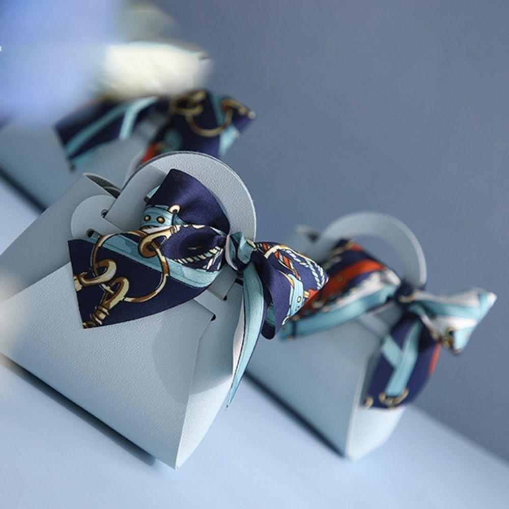 Party Supplies with Ribbon Cookie Bow with Hand Wedding Favor Candy Box Packing Box Gift Boxes
