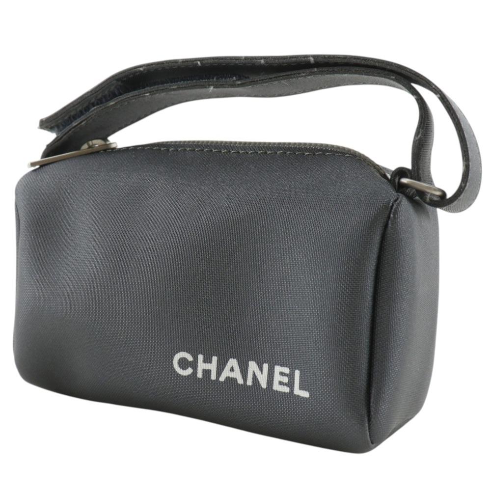 Chanel Косметичка винтажный логотип серый Нейлон Женская Б/У