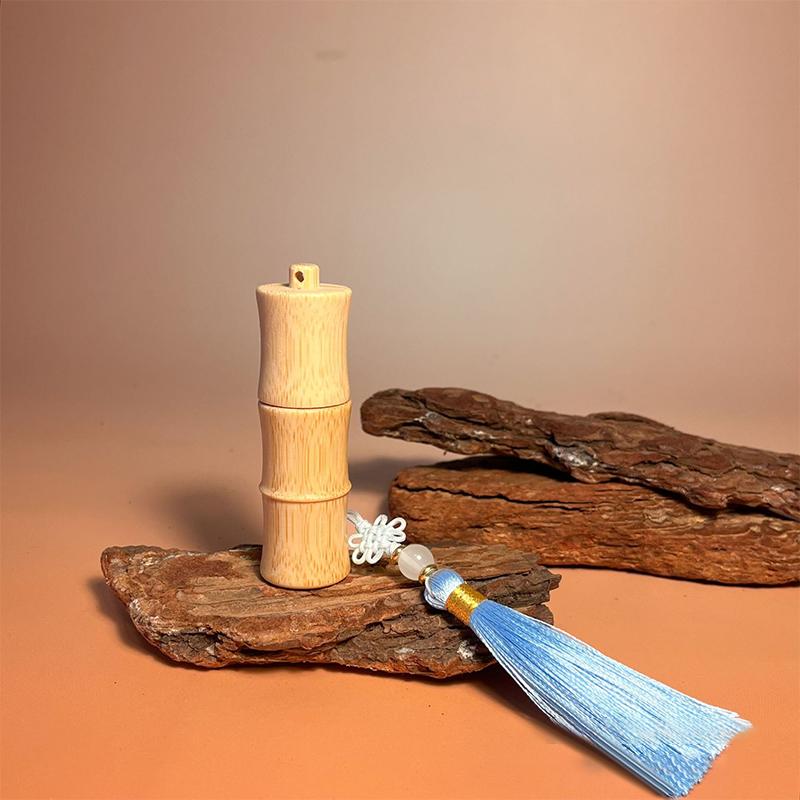 5ml Eco-Friendly Bamboo Roll-on Bottle with Tassels Steel Roller Ball Refillable Container for DIY Perfume Lipgloss