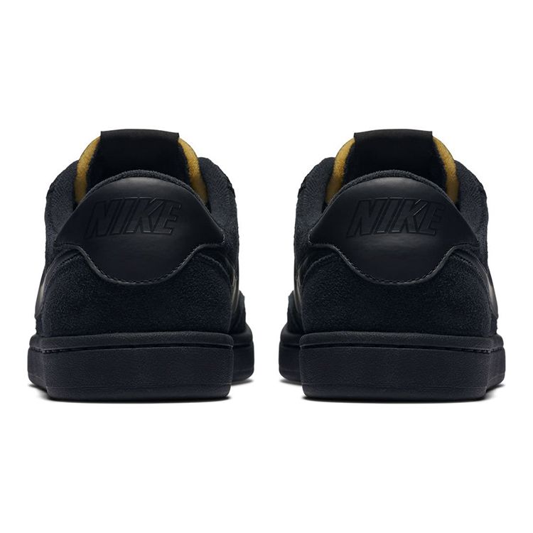 Nike FC Classic SB Черные мужские кроссовки Ярко-оранжевый 909096-002