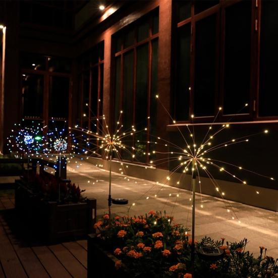 Солнечный садовый светильник Водонепроницаемый IP65 Пульт дистанционного управления 8 режимов 200