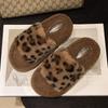 Тапочки женские пушистые с леопардовым принтом, осень-зима 2025, новые, на небольшом высоком каблуке, из флиса, взрыв интернет-знаменитости, хлопковые тапочки женские