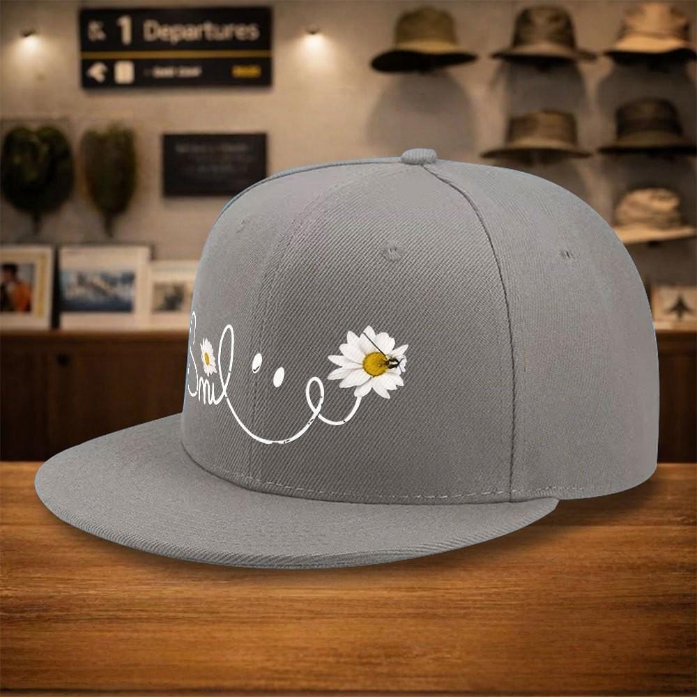 Daisy Flower Smile Graphic Baseball Cap Adjustable Polyester Street Style Snapback Hat for Unisex Adults